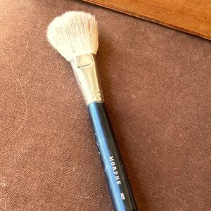 Morphe powder brush M527 new